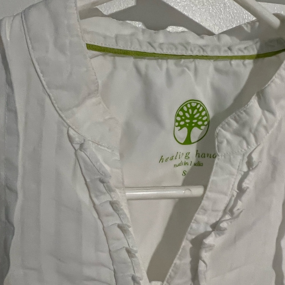 Uniform top